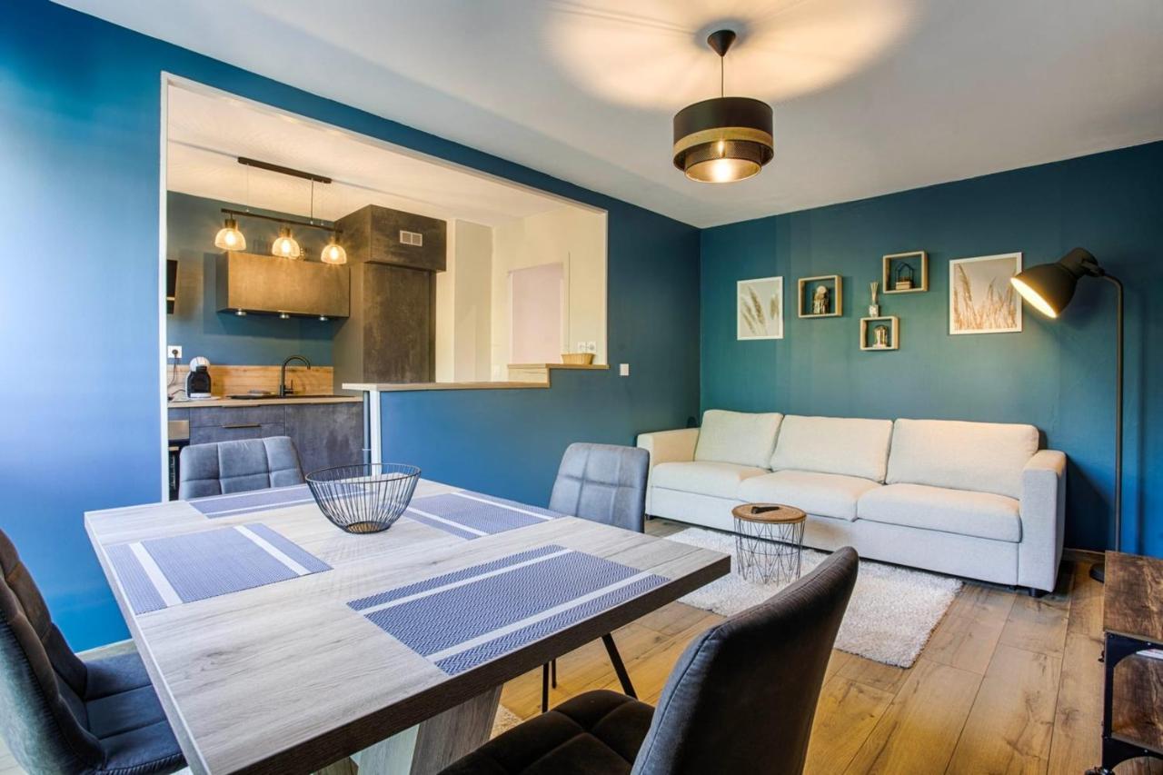 La Casa Azul Private Parking & Orne River Bank Appartement